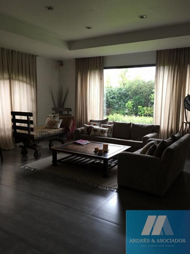 Imagen 4 de 28 de Venta Casa, Bs As Village
