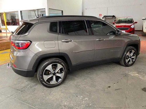 Imagem 5 de 15 de Jeep Compass Longitude 2.0 Flex Aut 2018