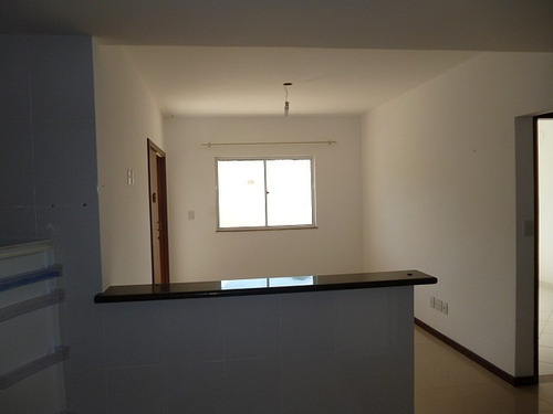 Apartamento Térreo De 2 Dormitórios, Excelente Acabamento!