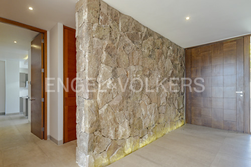 Mediterránea Nueva En Condominio, La Dehesa Central