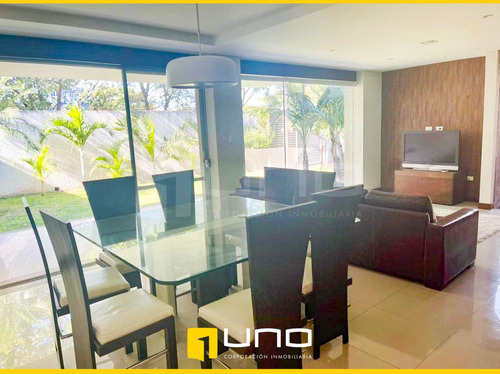 Imagen 3 de 15 de Casa Completamente Amoblada En Alquiler En Condominio