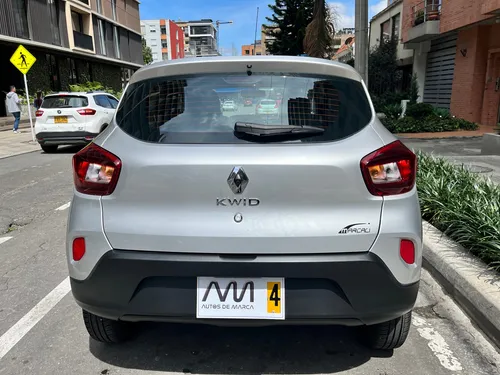 Renault Kwid 1.0 Intens