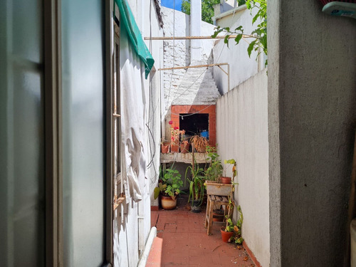 Imagen 19 de 30 de Casa En Venta De 2 Dormitorios En La Plata