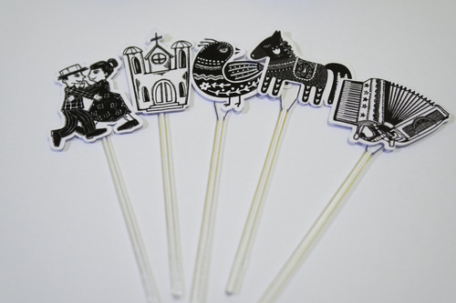 Imagem 3 de 4 de Cordel Sertão 50 Topper Tag Para Doces Já Colados No Palito