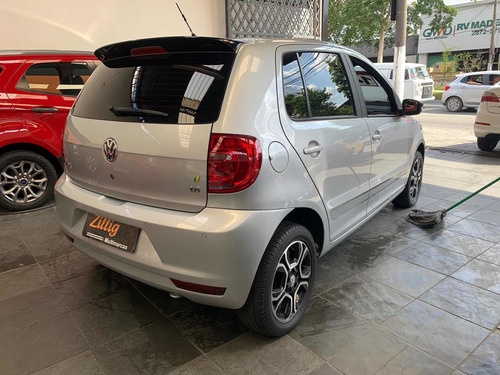 Imagem 6 de 15 de Volkswagen Fox 2014 1.6 Vht Seleção Total Flex 5p