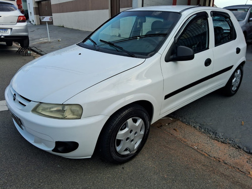 Chevrolet Celta 1.0 5p