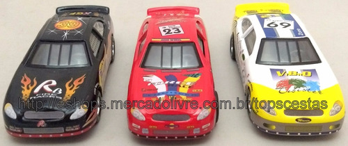 Imagem 3 de 7 de Kit 3 Miniaturas Carrinho Competição Racer Diecast Racing