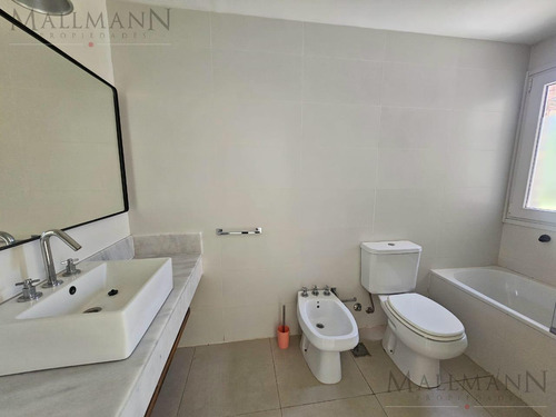 Venta Departamento 3 Dormitorios En Terrazas Al Golf, Pilará 4 Ambientes