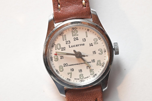 Reloj Lucerne Swiss Carga Manual Inmaculado