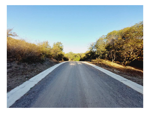 Imagen 3 de 10 de Lote En Lomas Del Cigarral - Plano De 580 M2