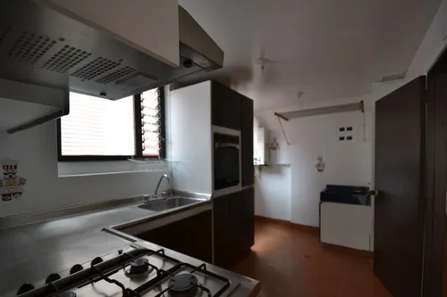 Apartamento En Venta En La Calleja. Cod V12044