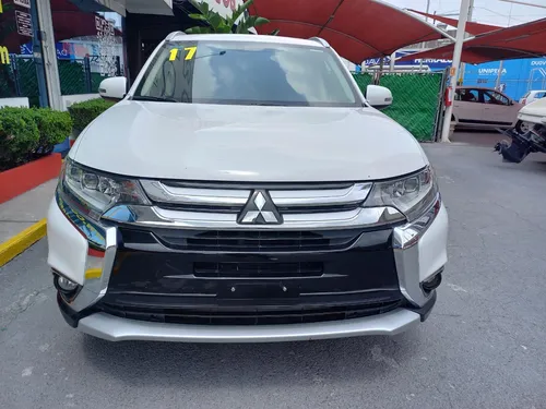 Mitsubishi Outlander 2.4 Se Cvt