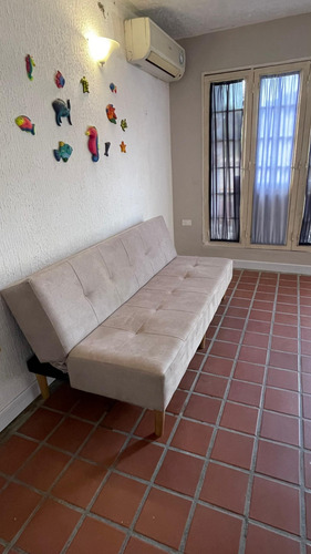 Apartamento En La Guaira Con Piscina