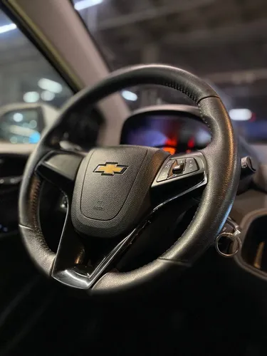 Chevrolet Onix 1.4 Ltz 5 p