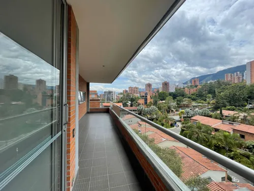 Apartamento En Venta En Benedictinos. Cod V776062