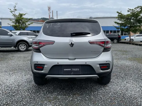 Renault Stepway 1.6 Intense Automática