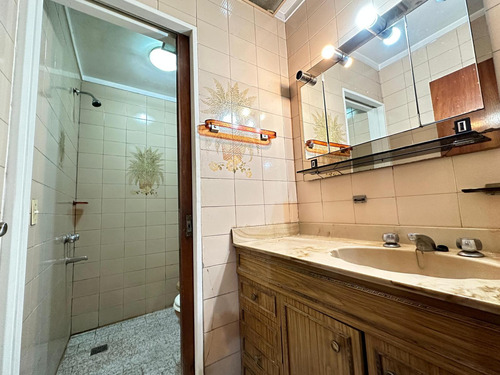 Venta/casa/lote Propio/jardín/aptocredito/5amb/montecastro/permuta