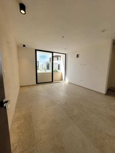 Casa En Venta Merida, Temozon Norte, Sabbia, 2 Hab Roof, Entrega Inmediata.