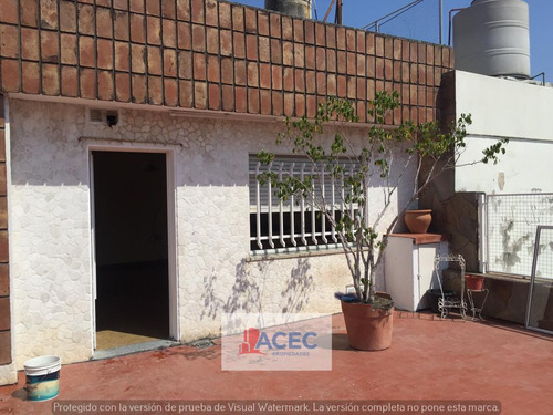 Venta - Casa - Barrio Las Delicias