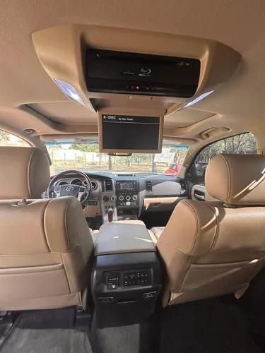 Toyota Sequoia 5.7 Platinum At