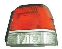 Faro Trasero Der. Toyota Tercel 1998-99