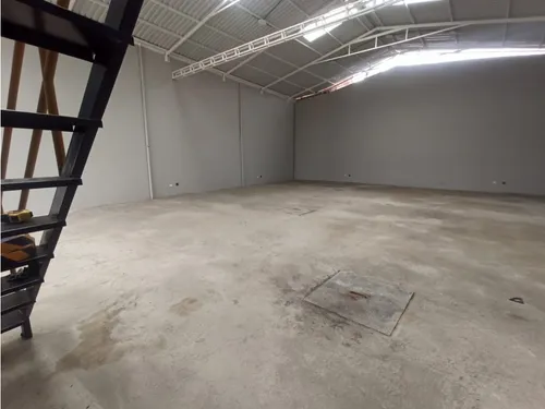 Acsi 638a Bodega En Arriendo Fontibón