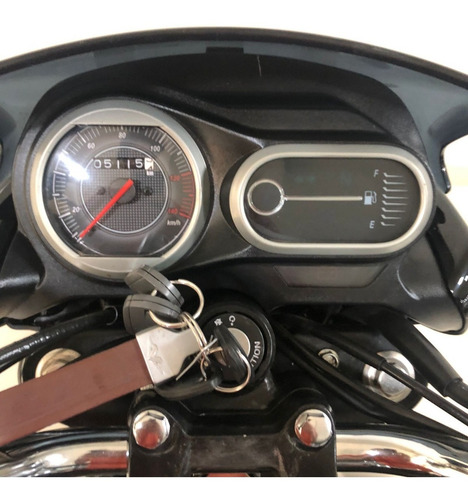 Imagen 8 de 25 de Bajaj V15 2021 Usado 5115 Km - Ahora 12 / 18 Solo Dni