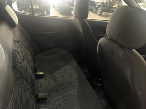 Imagem 12 de 14 de Fiat Uno Drive 1.0 6v Flex 2018