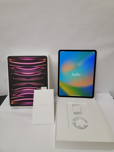 Apple iPad Pro 12.9-inch 6th Generation (2022) 256gb Wi-fi