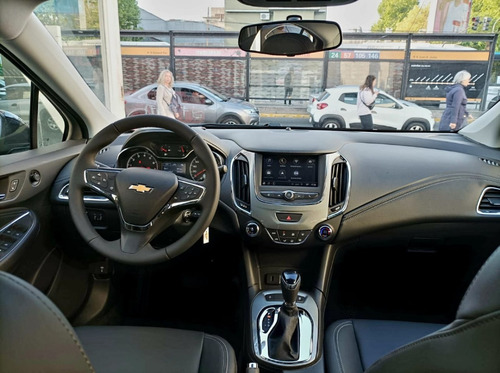 Imagen 14 de 25 de Nuevo Chevrolet Cruze 4 Lt 2023 Automatico 0km Sedan Smar5