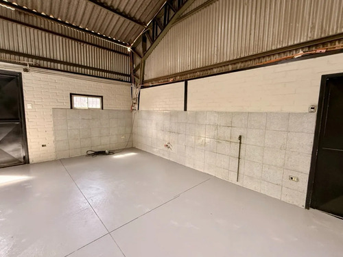 Jj Perez-ampuero Terreno 710m2/ Construidos 400 M2
