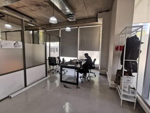 Local Comercial En Arriendo En Providencia 435 M2