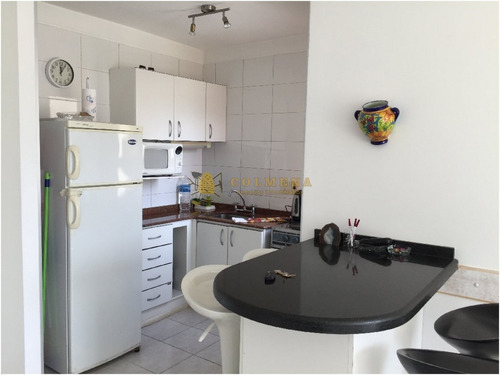 Impecable Apto De 1 Dormitorio Y Medio - A Pasos De La Playa - Consulte !!!!- Ref: 4248