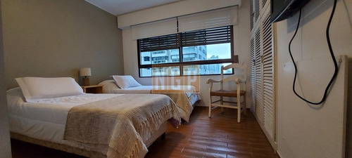 Imagen 14 de 22 de Alquiler Apartamento Brava 3 Dormitorios