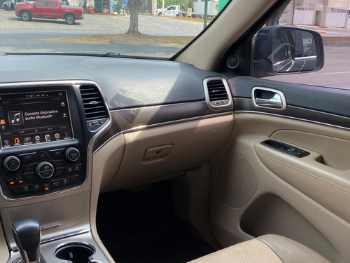 Jeep Grand Cherokee 3.7 Limited Lujo 3.6 4x2 At