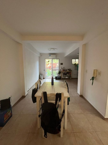 Imagen 2 de 12 de Dúplex En Venta De 2 Dormitorios C/ Cochera En La Plata