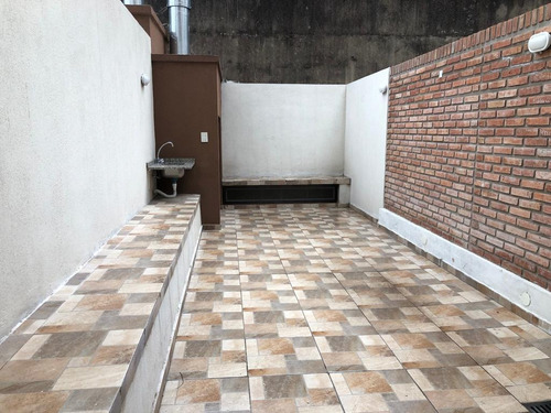 Imagen 8 de 9 de Monoambiente En Venta Macrocentro Patio Con Parrillero Rosario