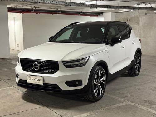 Volvo XC40 1.5 T5 R-Design Hybrid