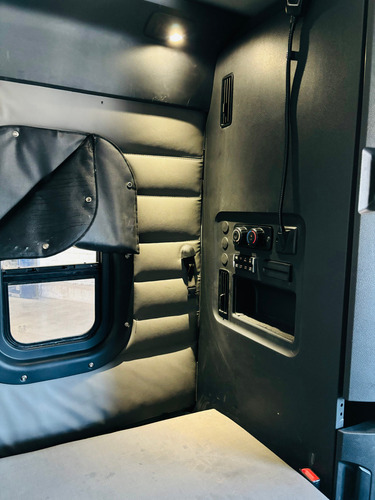 Freightliner Cascadia 2021 Con 3 Meses De Garantia