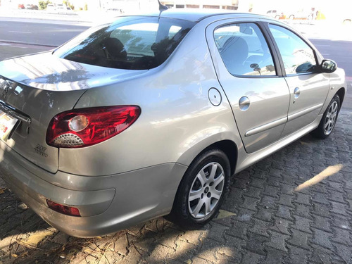 Peugeot 207 Passion 1.4 Xr Flex 4p 2012