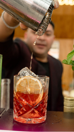 Barra Movil- Barra Libre-eventos-tragos Premium-bodas-15años