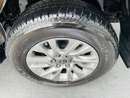 Imagem 10 de 15 de Toyota Hilux Sw4 2.7 Vvt-i Flex Srv 7l 4x2 Automático