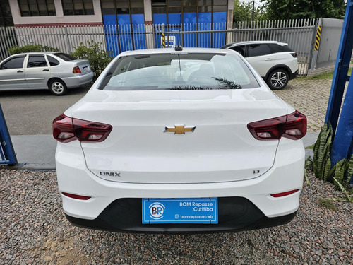 Chevrolet Onix plus Onix Sedan Plus Lt 1.0 12v Flex 4p Mec