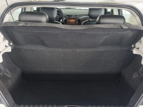 Chevrolet Onix Onix 1.4 MPFI LTZ 8V FLEX 4P AUTOMÁTICO