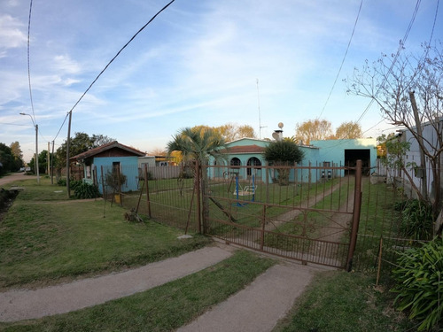 Imagen 23 de 30 de Hermosa Casona Proxima A Pando