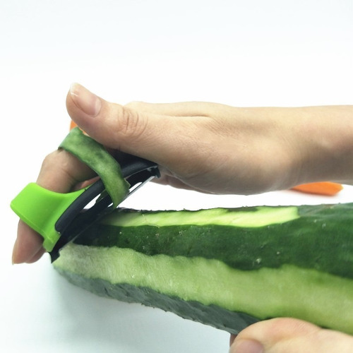 Imagen 4 de 6 de Cuchillo Pelador Rebanador Verduras Acero Inox Y Silicon