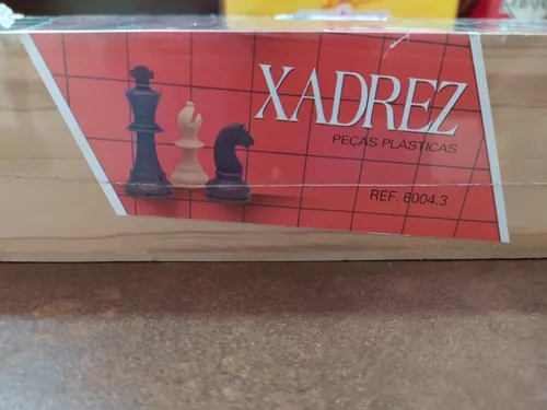 Jogo De Xadrez Escolar Em Caixa De Madeira - Xalingo 60087