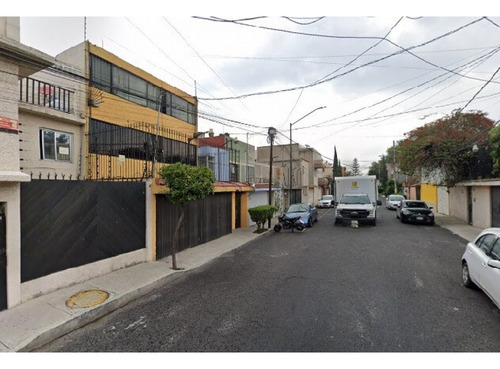 Casa En Remate En Militar Marte, Fg-1600