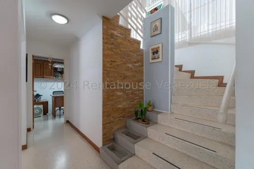 Casa En Venta En La Boyera