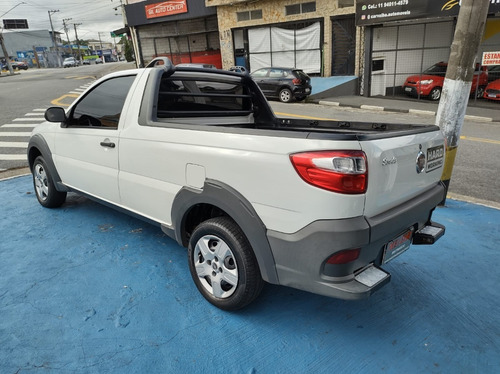 Imagem 4 de 8 de Fiat Strada 2018 1.4 Hard Working Flex